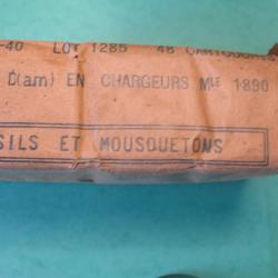 Un emballage de trousse Lebel de 48 ct 4/8/40 mod 86 en chargeur mod 1890 Vide original bon état