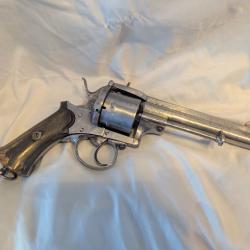 Revolver à broche 9mm