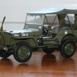 JEEP WILLYS USA 1/18 Eme MARQUE SOLIDO NEUVE SANS BOITE**COLLECTION**
