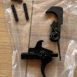 BLOC DETENTE AR 15 DANIEL DEFENSE MIL-SPEC DETENTE TYPE MILITAIRE DETENTE ORIGINALE DDM4 NEUVE