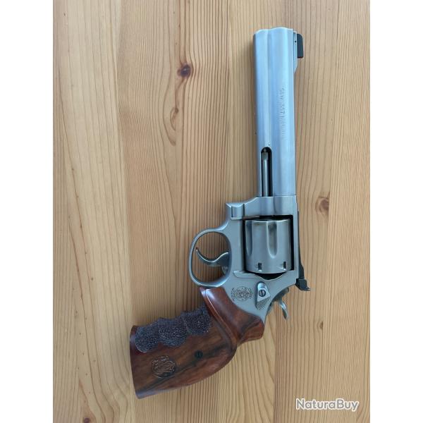 REVOLVER SMITH ET WESSON 5 COUPS CAL 32 HAMMERLESS - Revolvers (11451525