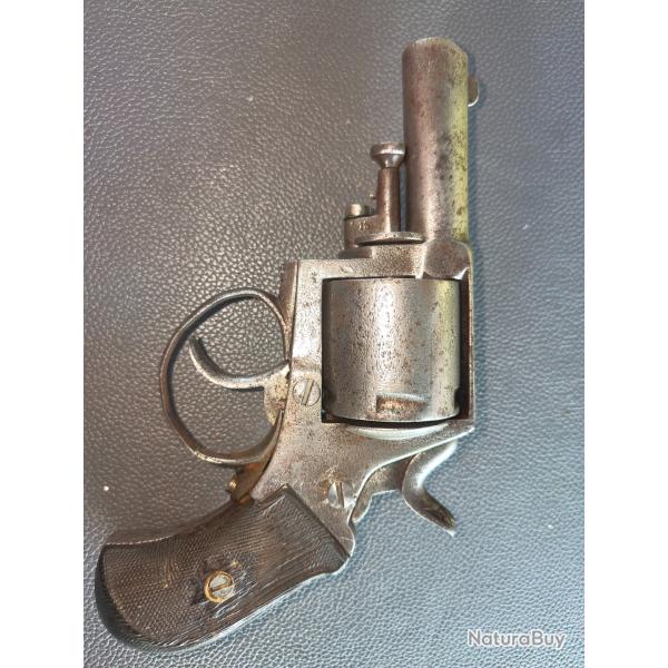 Revolver type bulldog 380