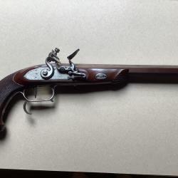 Pistolet pedersoli silex cal 45 canon lisse