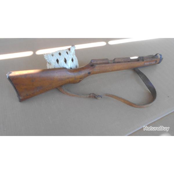 crosse de PM beretta mp38a , avec bretelle et piece de crosse ; tout d origine WW2