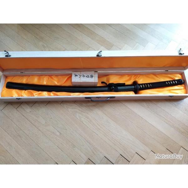 Katana Soshu  Kitae vritable sabre forg  la main lame damas 512 couches  lame trs aiguise