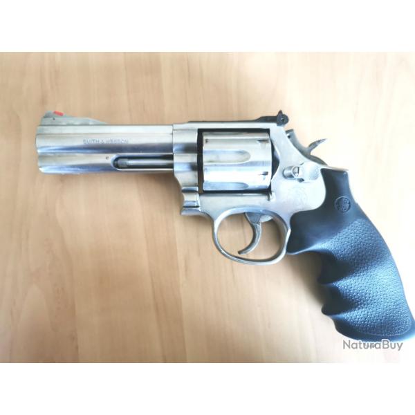 Revolver SMITH & WESSON 686-4
