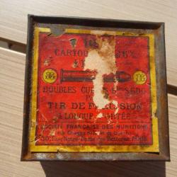 vends boite de cartouches d epoque 6mm extra longues fabriquées par societe française de munitions.