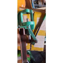 Presse RCBS et jeux d outils dispos lee hornady rcbs