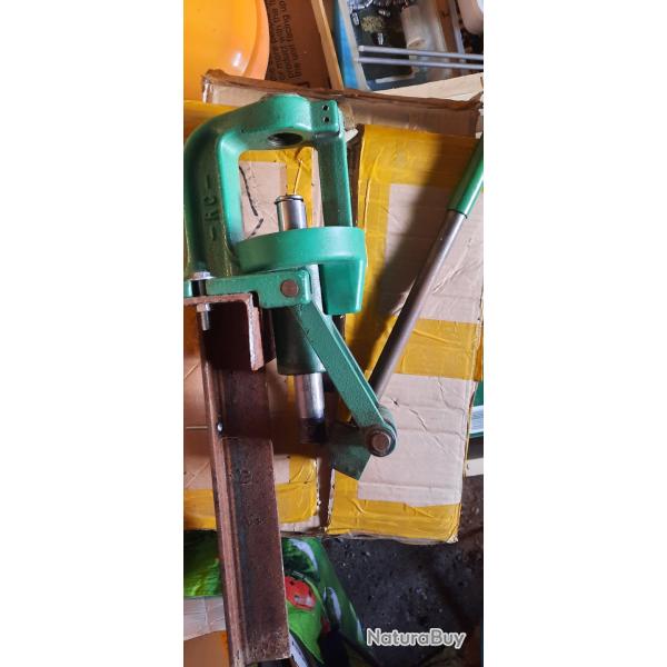 Presse RCBS et jeux d outils dispos lee hornady rcbs