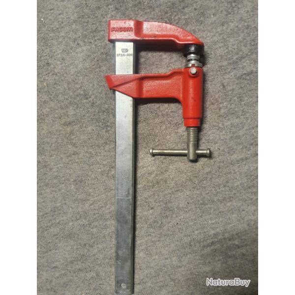 Serre joint a pompe facom 272a-300