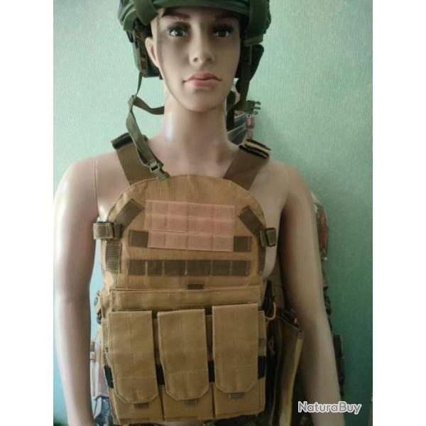 RE25 GILET PARE BALLES TACTIQUE COYOTE AVEC PLAQUES BALISTIQUE NIj 4 STAND ALONE