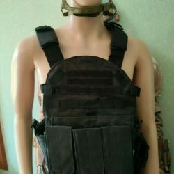 RE25 GILET PARE BALLES TACTIQUE NOIR AVEC PLAQUES BALISTIQUE NIj 4 STAND ALONE