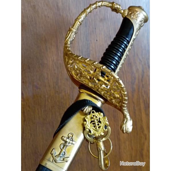 Sabre d'officier de la marine nationale.Fabrication HF avec ses blires et crochet.