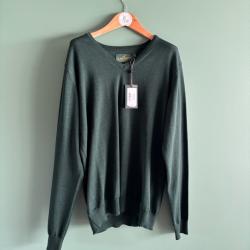 Pull Laksen vert taille M