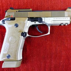 BERETTA 80X Cheetah Tactical calibre 380 ACP fde +munitions