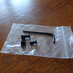 Lot de 2 vis système Keymod plus clef