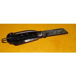 ARMEE ITALIENNE WWII COUTEAU PLIANT DE POCHE , FABRICATION ITALIENNE VISCONTI A CANZO ,  ETAT  VOIR