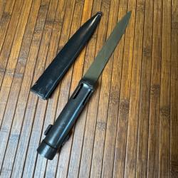 BAÏONNETTE FAL AVEC FOURREAU TRÈS BON ÉTAT