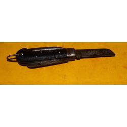 ARMEE ITALIENNE 1943 COUTEAU PLIANT DE POCHE , FABRICATION ITALIENNE ,  ETAT  VOIR PHOTOS . POUR TOU