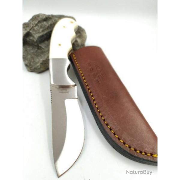 Beau Poignard Manche en Os  Lame de peau en acier inox avec Etui en Cuir