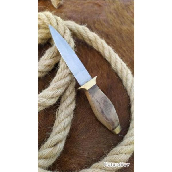 Couteau de Botte Manche Bois avec Etui en Cuir