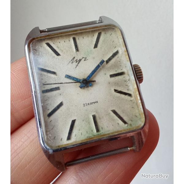 LUCH MONTRE MCANIQUE 23 RUBIS MADE IN URSS 1960-1970s