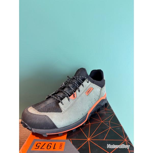 Chaussure Crispi ATTIVA Birch