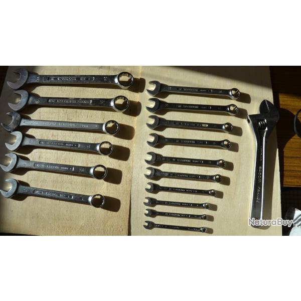 Facom jeux de 16 cls a fourche et une cl  molette