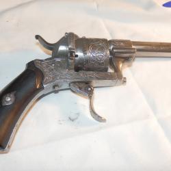 VENDS BEAU REVOLVER A BROCHE 7MM