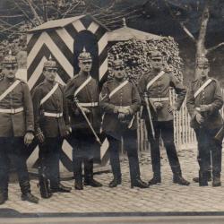 CPA -Photo - Un Groupe Soldats Allemands -N&deg;7001
