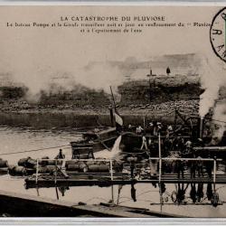 CPA - LA CATASTROPHE DU PLUVIÔSE Le bateau Pompe et la Girafe travaillent" - N°3968