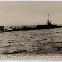 CPA - Marine Militaire - Le Submersible " Pluviôse  " Commandant  Callot Commandant en second N°3985