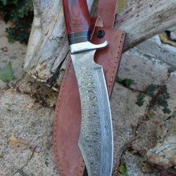 Gros Bowie Couteau de Chasse Damas Lame 256 Couches Clip Point Manche Bois Fab Artisanale Etui Cuir