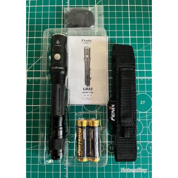 Fenix Lampe tactique - torche - Led