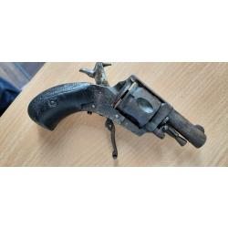 Revolver bulldog velodog 320