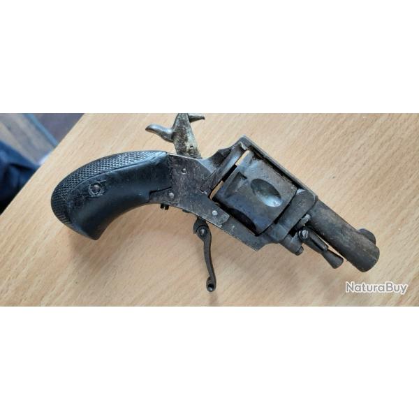 Revolver bulldog velodog 320