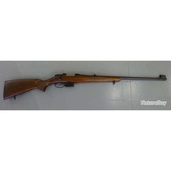 CZ 527
