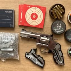 Revolver à plomb Dan Wesson DW715 Silver 4" CO2 et tout le nécessaire pour se faire plaisir...