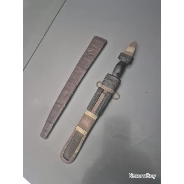 Couteau ancien