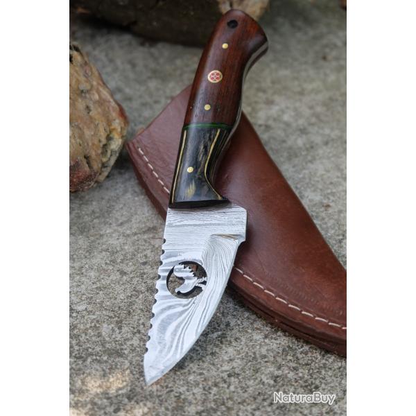 Skinner Couteau de Chasse Damas Lame 256 Couches Dcor Faisan Manche Bois Fabr Artisanale Etui Cuir
