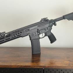 Sig Sauer MCX Spear LT SBR 9" Cal. .300 AAC Blackout