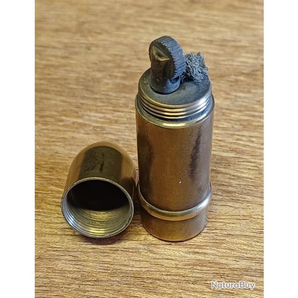 Trs beau briquet de poilu - art de tranche WW1 - douille laiton