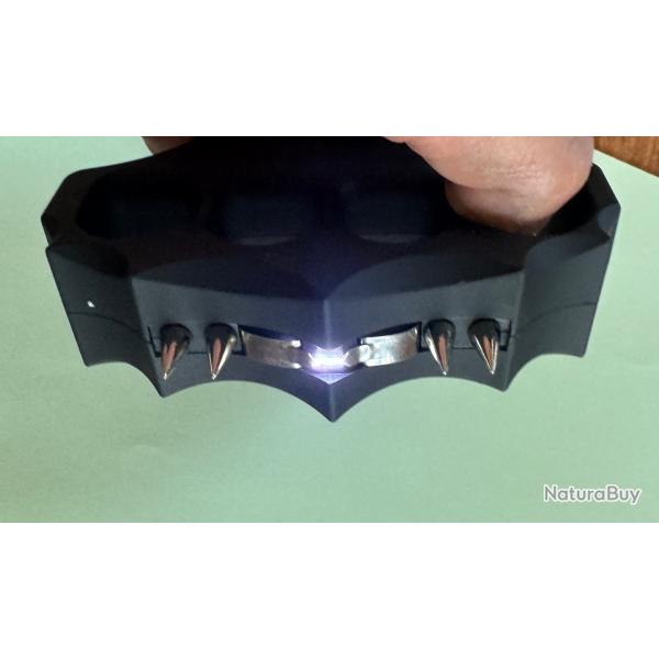 Shocker poing lectrique Piranha Knuckler 2 Taser
