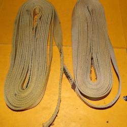 SANGLE DE PARACHUTE DE COULEUR JAUNE EN LOT DE 2 , LONGUEUR 5 METRES LARGEUR 2,5 CM ,BON  ETAT VOIR