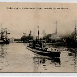 CPA- Marine de Guerre - Le Sous Marin " Giffard " sortant du Port de Commerce N&deg;4025