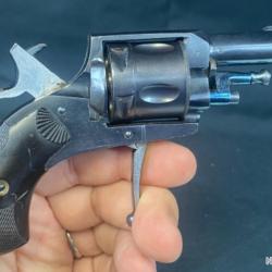 Revolver ÉTAT NEUF neuf calibre 320 - Très belle fabrication
