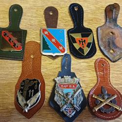 Lot de 6 pucelles / insignes militaires artillerie et armée de l'air