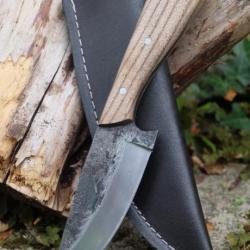 Couteau Skinner de Chasse Bushcraft Lame Acier Carbone 1075 Manche Bois Etui Cuir Fabr Artisanale01