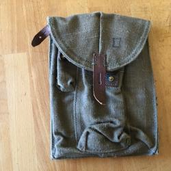 pochette urss pour chargeurs AK 47 , en toile ,3 places