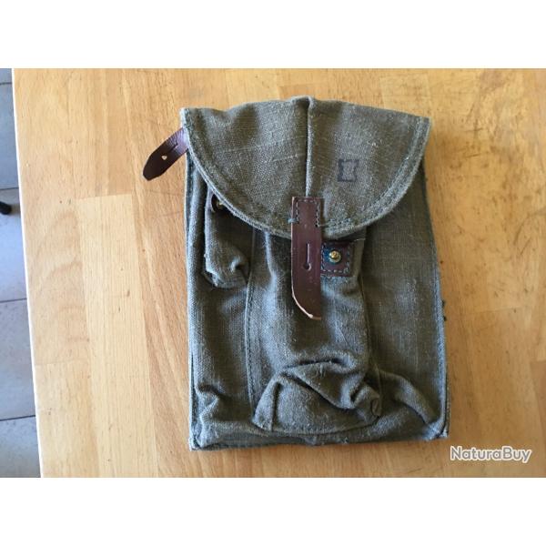 pochette urss pour chargeurs AK 47 , en toile ,3 places